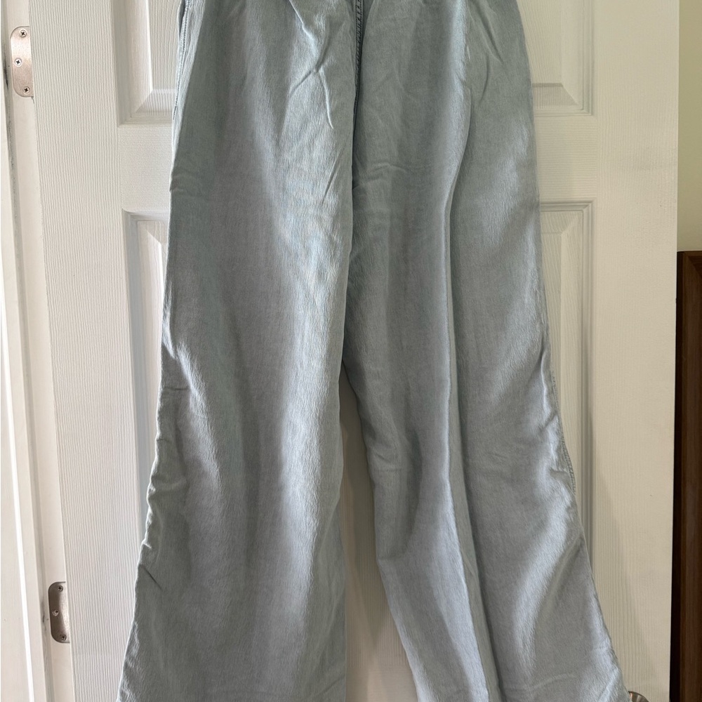 Aerie Denim Blue Elastic Waist Pants - Picture 3 of 4